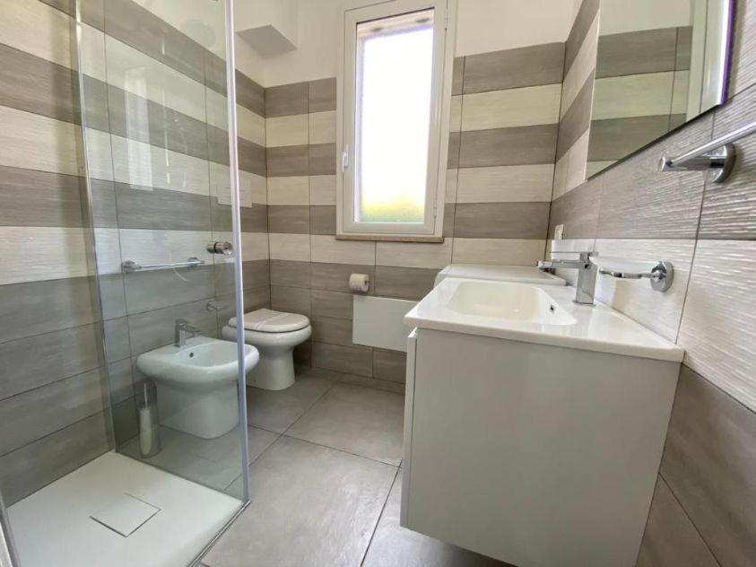 Villa Indipendente Le Coccinelle Beach Mare Piscina A 250 Mt Dal Mare Con Servizio Di Piscina A 400 Mt 12 K Da Cefalu Campofelice Di Roccella Exterior foto